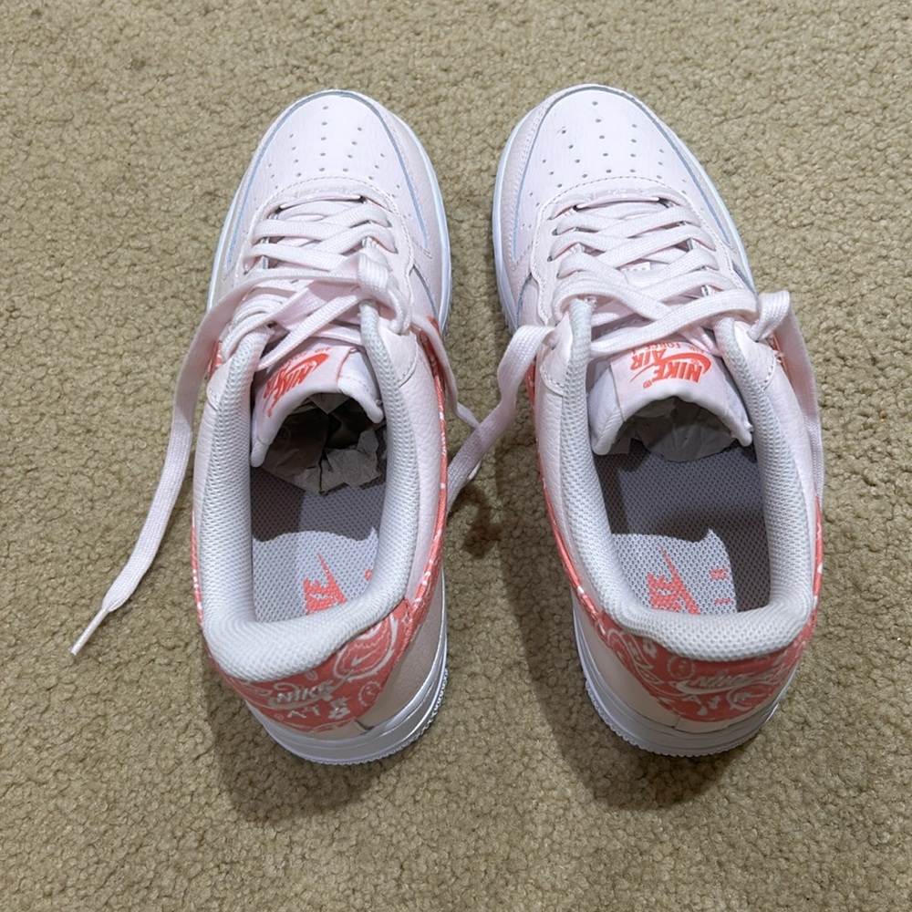 Brand new Nike air shoes
